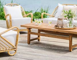 10 2Modern Balcony Pieces for an Indoor–Outdoor Fee
